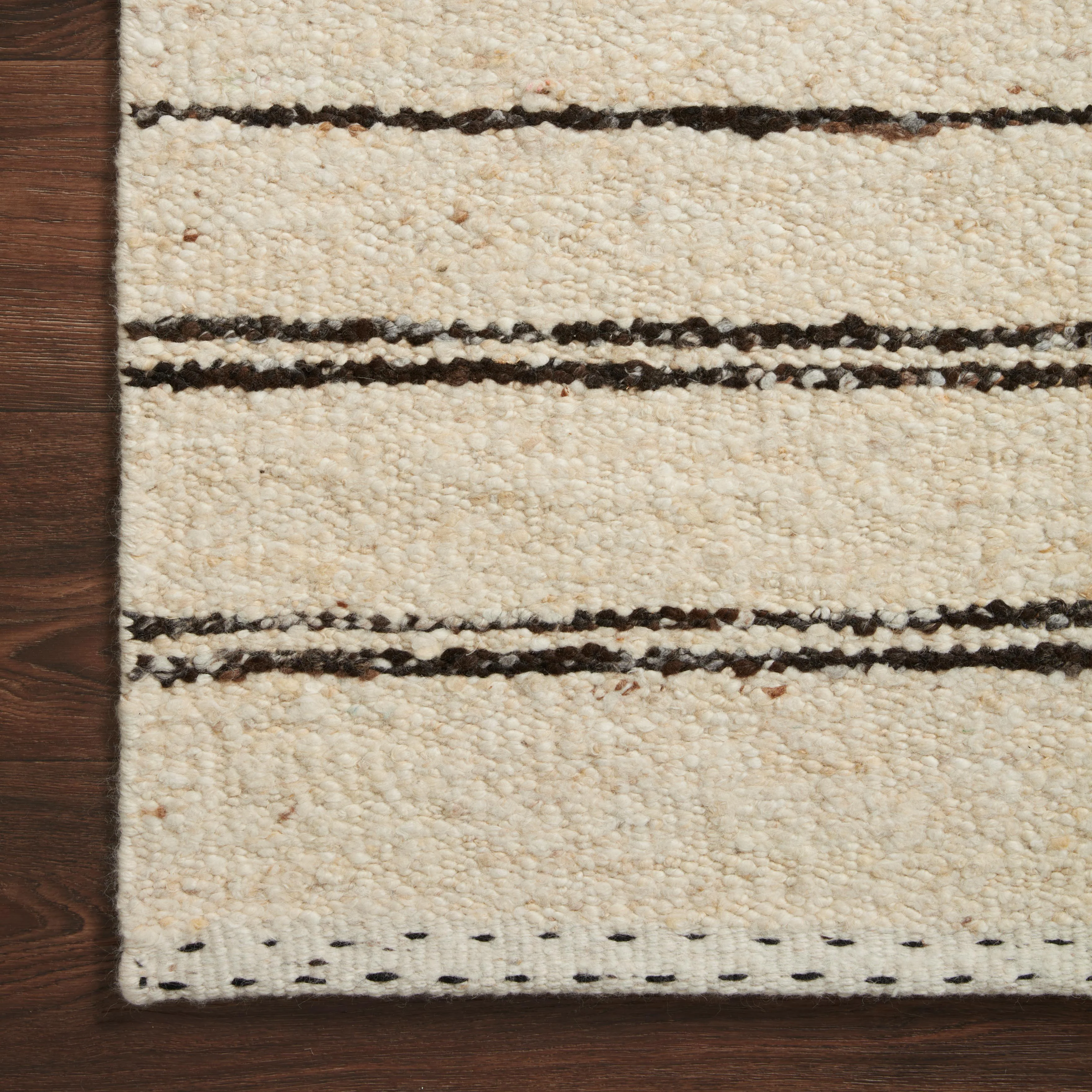 Bowie Rug in Sand / Graphite - Image 3