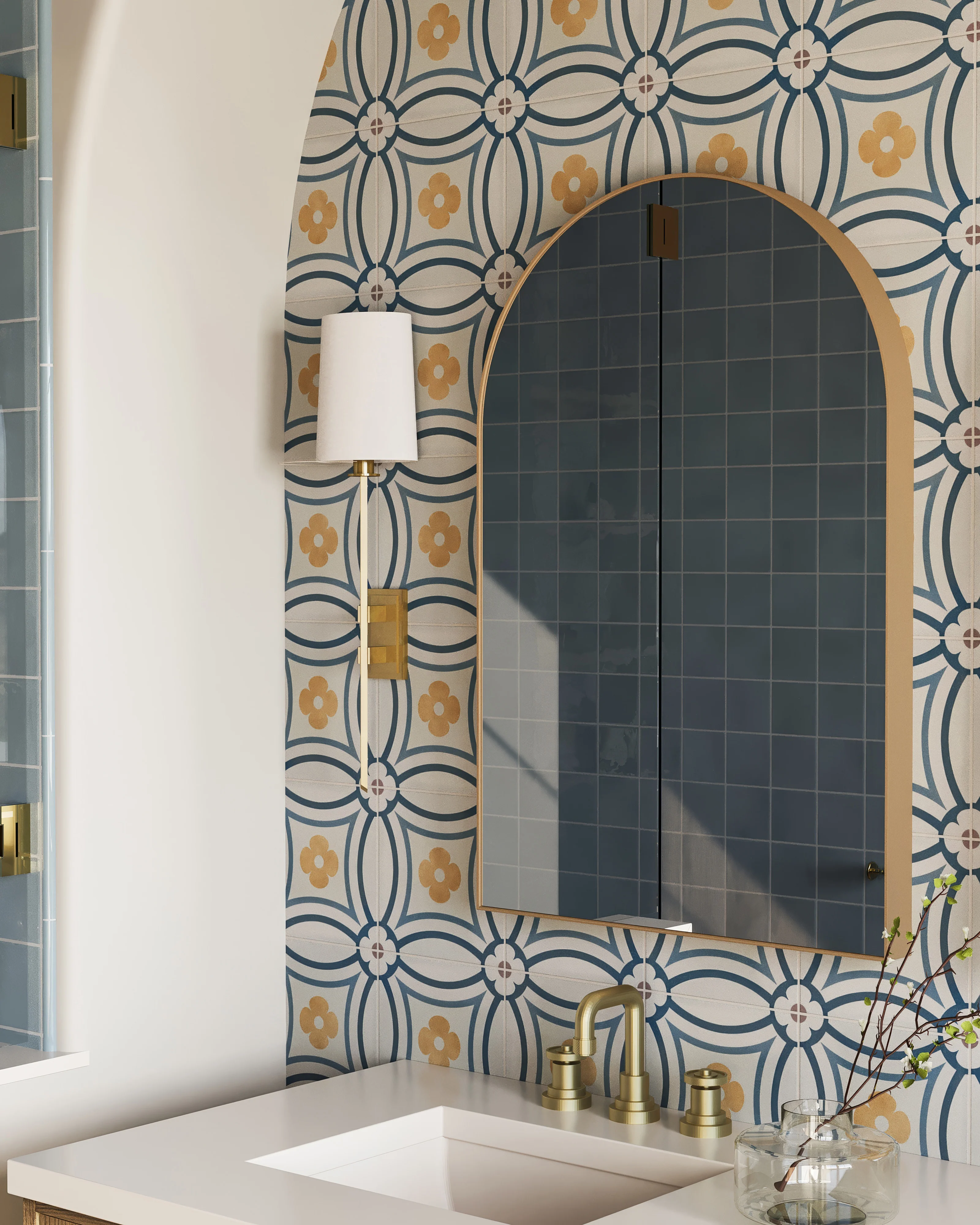 Esmeralda Small Mirror in Polished Brass - Image 10