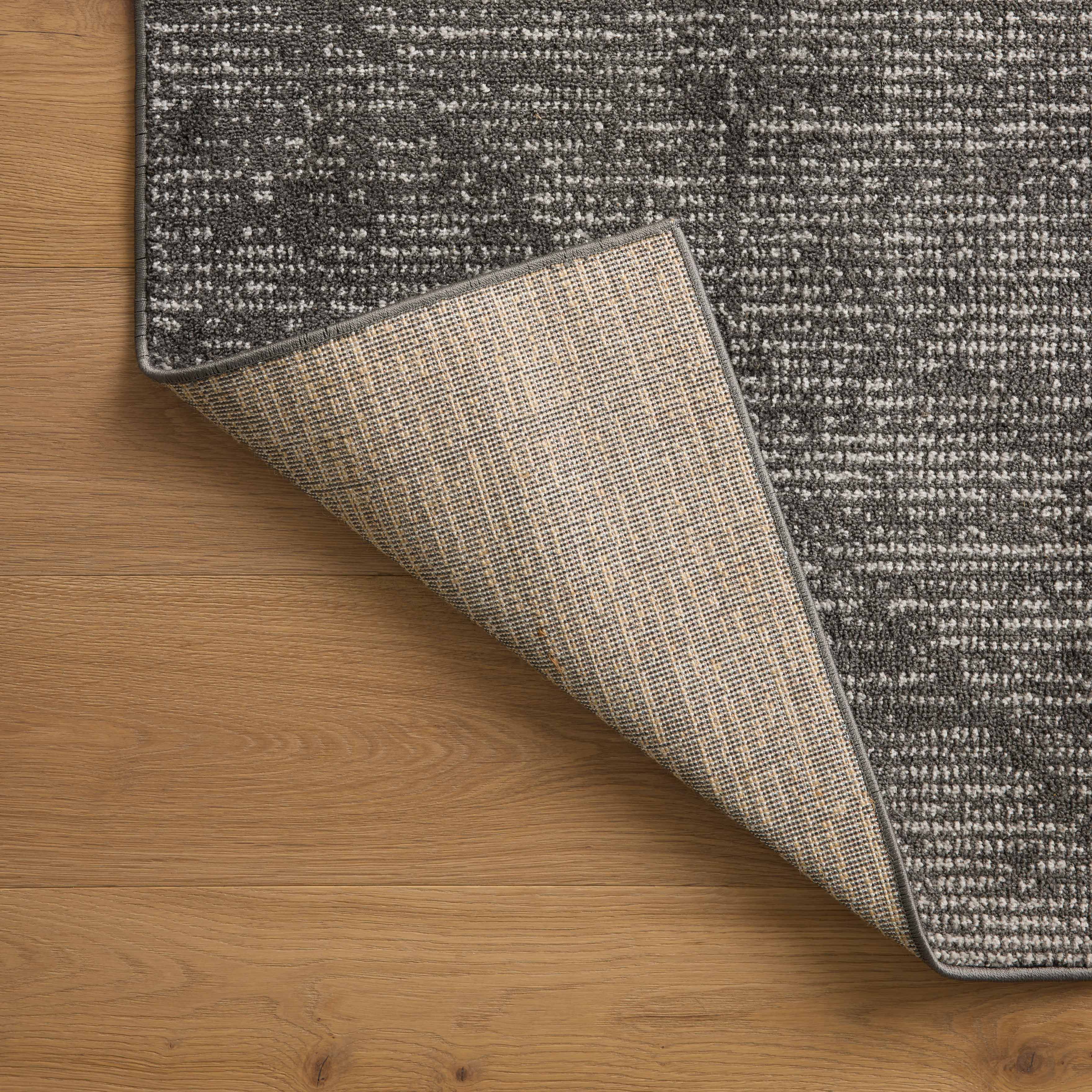 Liddy Rug in Graphite / Pearl - Image 4