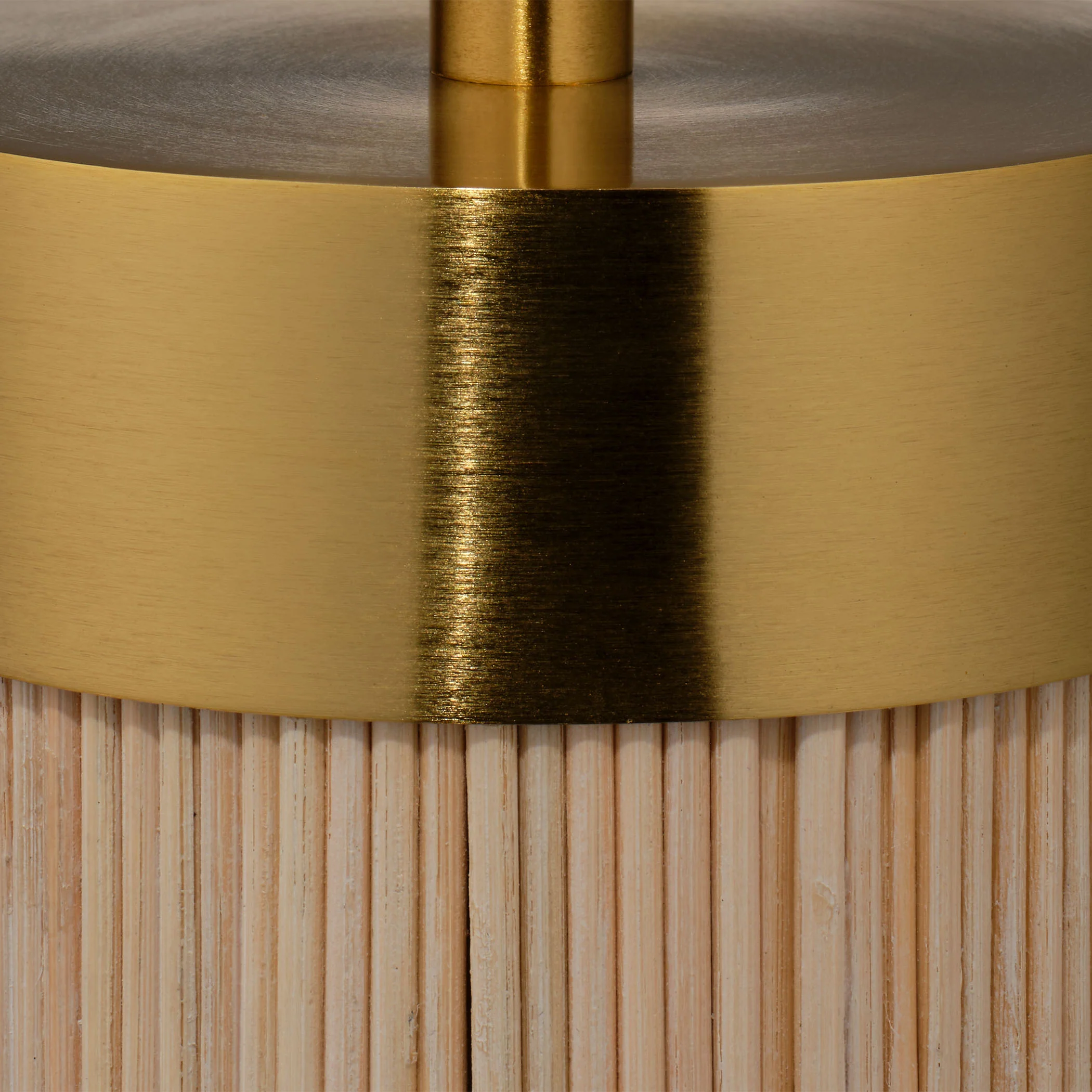 Lirien Table Lamp - Image 2