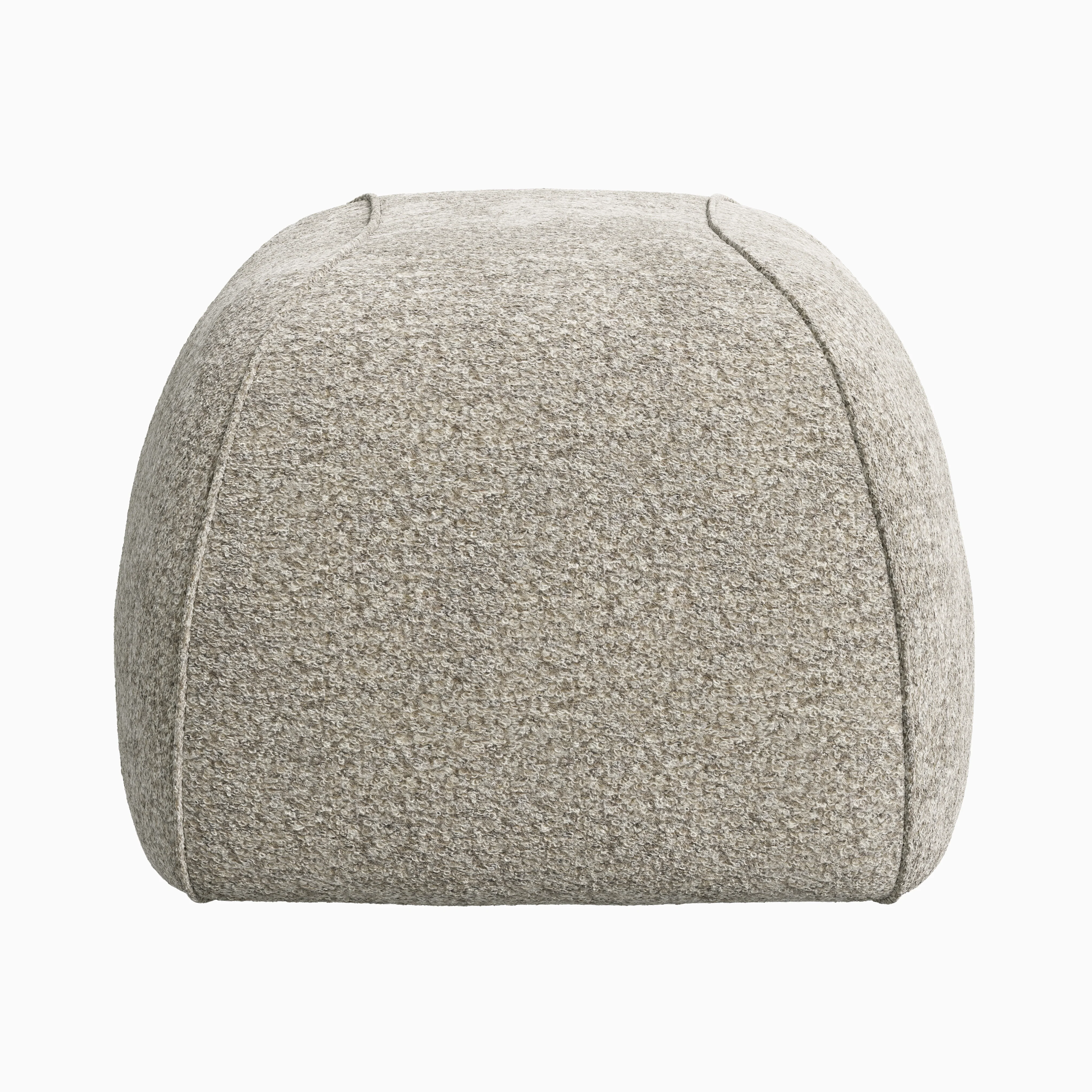 Marek Ottoman in Mushroom