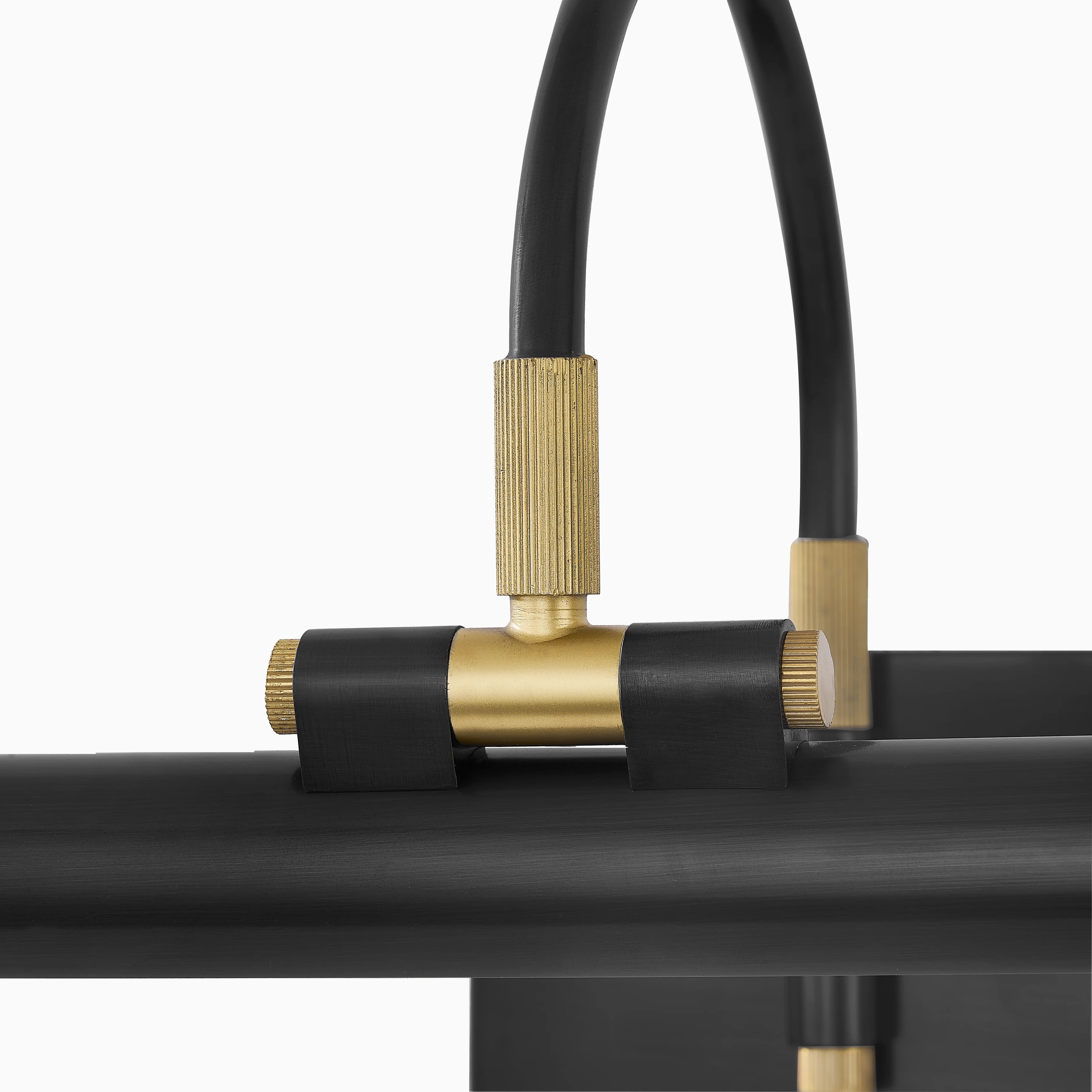 McAvoy 24" Picture Light in Aged Old Brass - Image 4