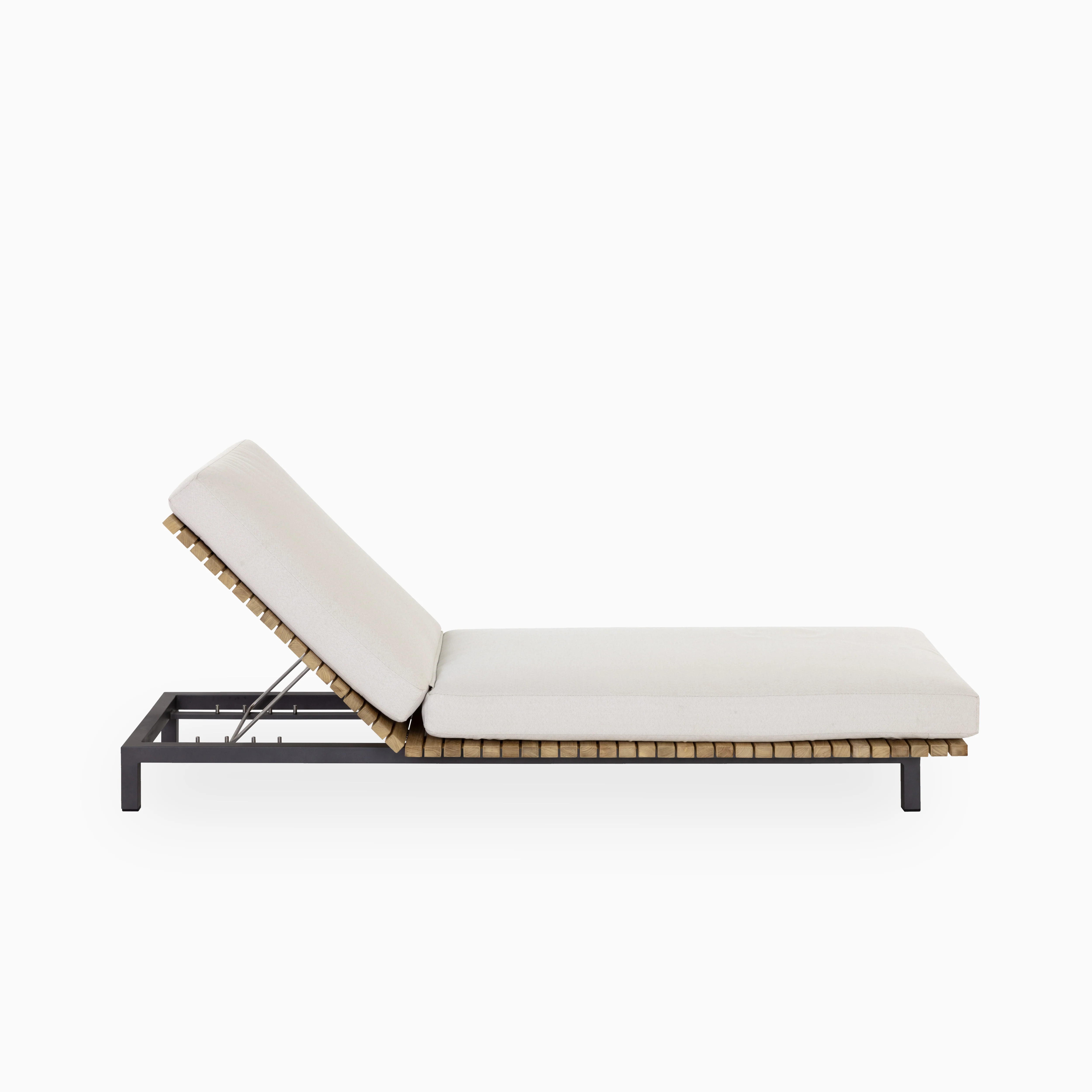 Miro Outdoor Lounger in Cream - Image 2