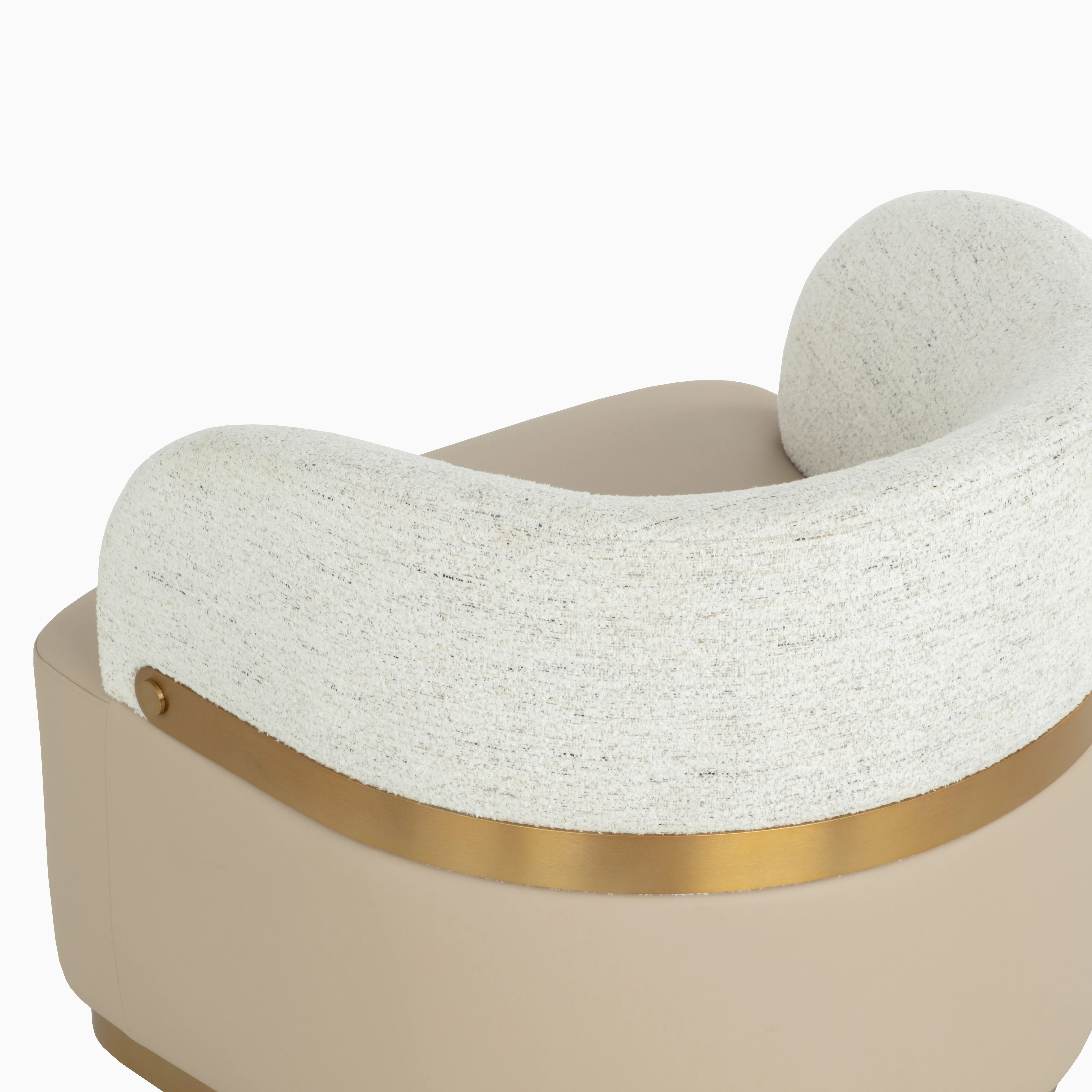 Salvaris Swivel Lounge Chair in Cream - Image 4